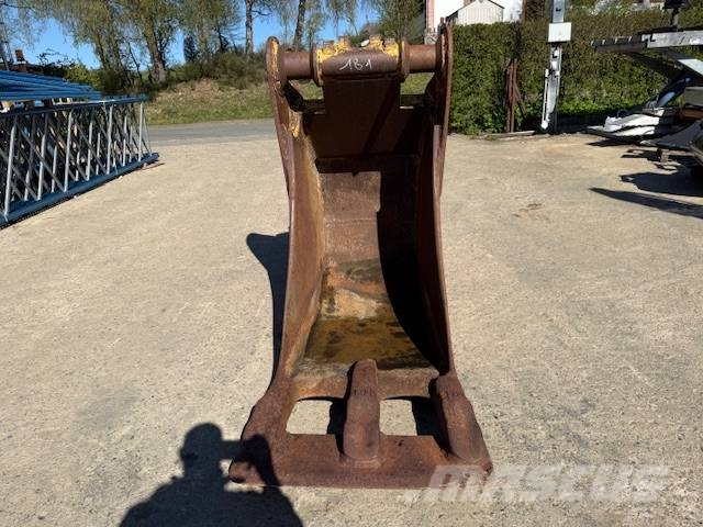  Morin M8 - 900 mm Excavator