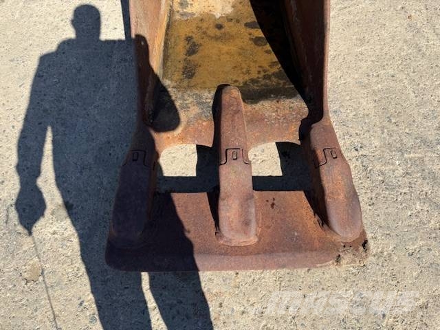  Morin M8 - 900 mm Excavator