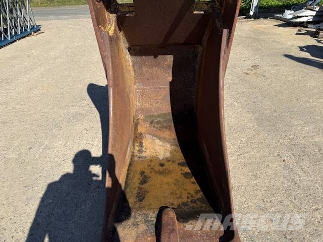  Morin M8 - 900 mm Excavator