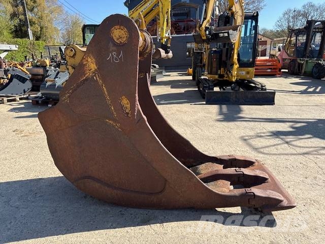  Morin M8 - 900 mm Excavator