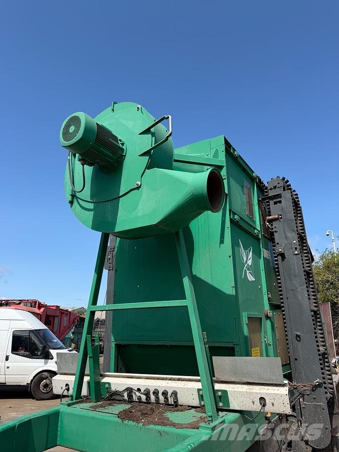 Komptech 3000 Mobiele zeefinstallaties