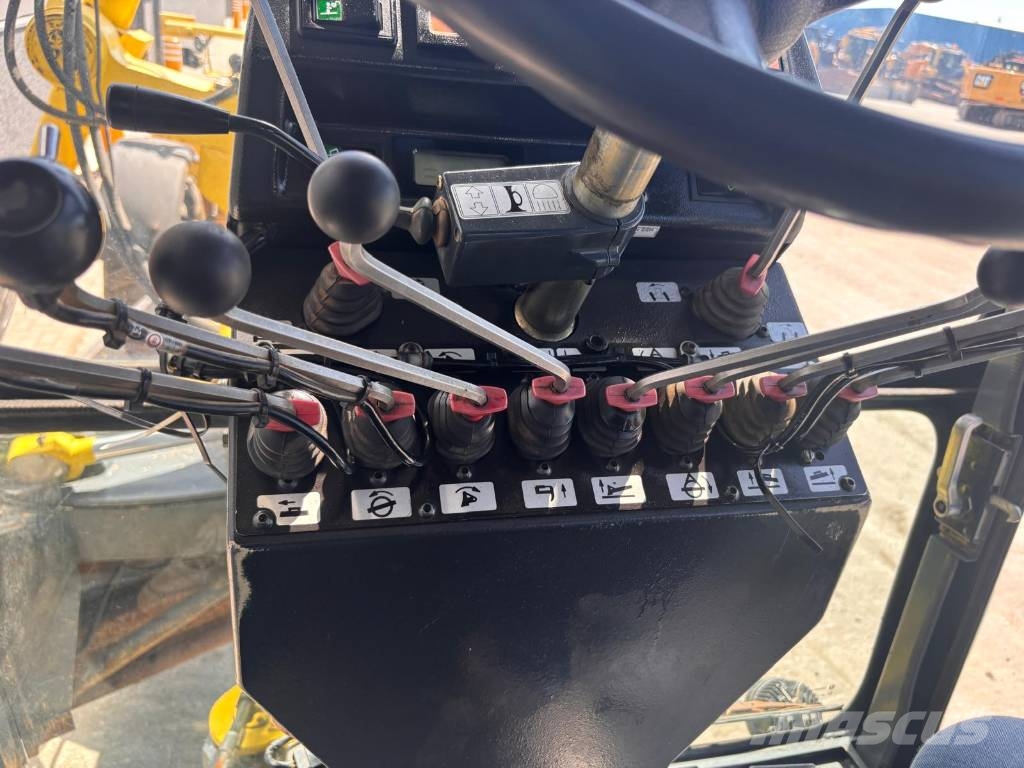 HBM BG 190 TA-4 Motorgraders
