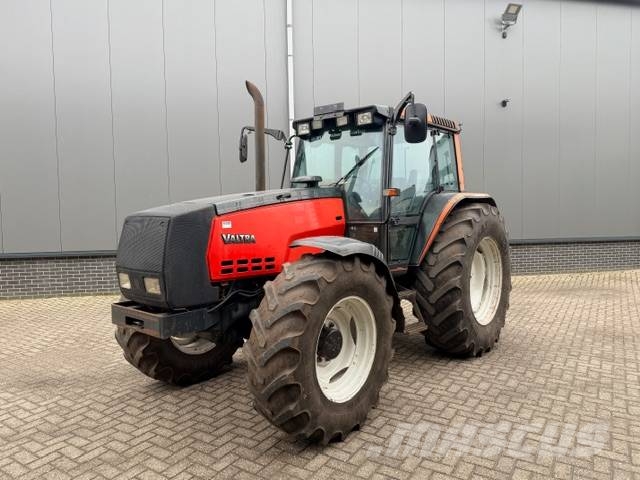 Valtra 8150 拖拉机/农用车