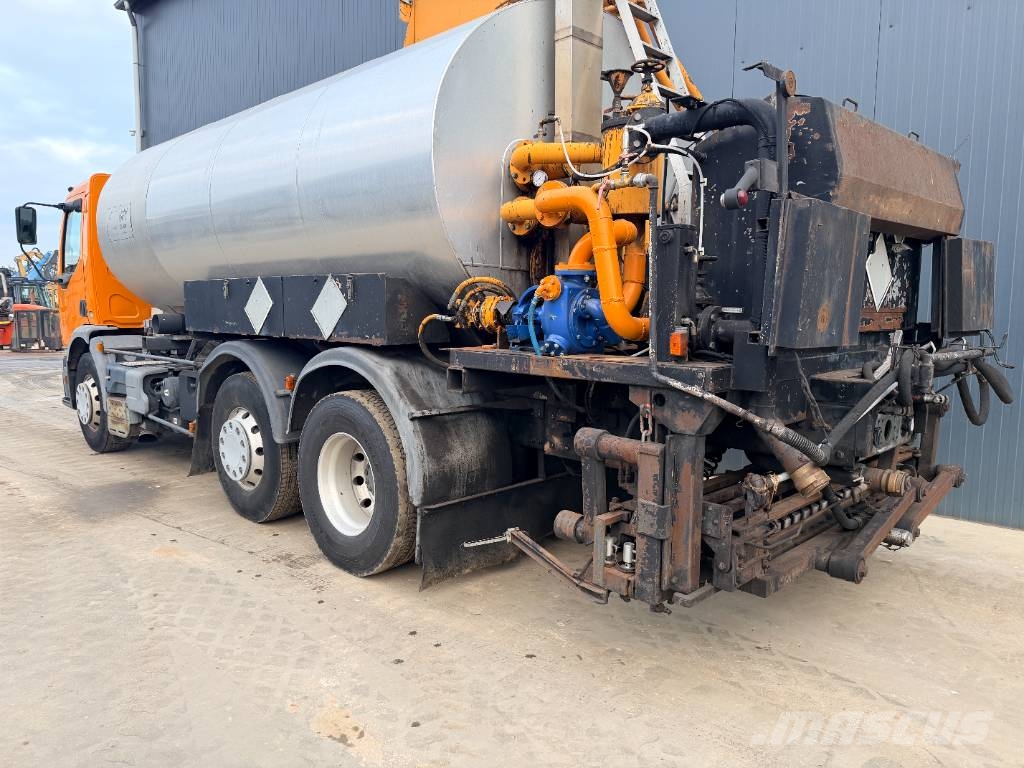 Renault Acmar - 12.000 Liter Bitumen Sprayer
