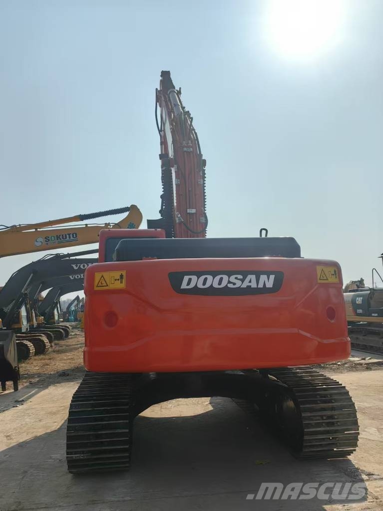 Doosan DX225LC-9C Εκσκαφείς με ερπύστριες
