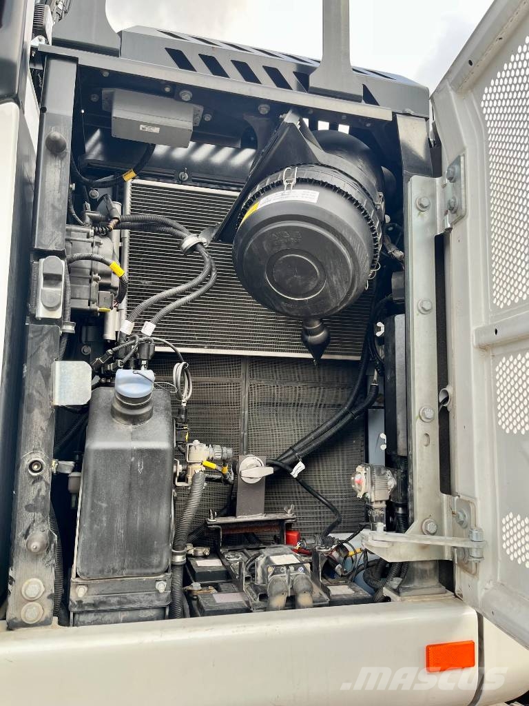 Hidromek HMK 150 WR-5 ホイール式油圧ショベル（パワーショベル・ユンボ・バックホー）
