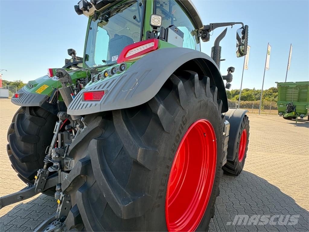 Fendt Vario 720 Profi Plus Gen 7 *Nur 798 Stunden* Tracteur