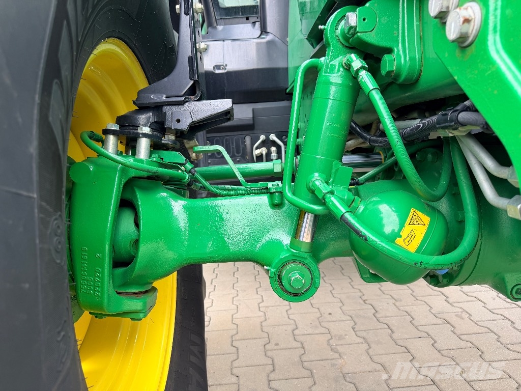 John Deere 6250 R Traktorji