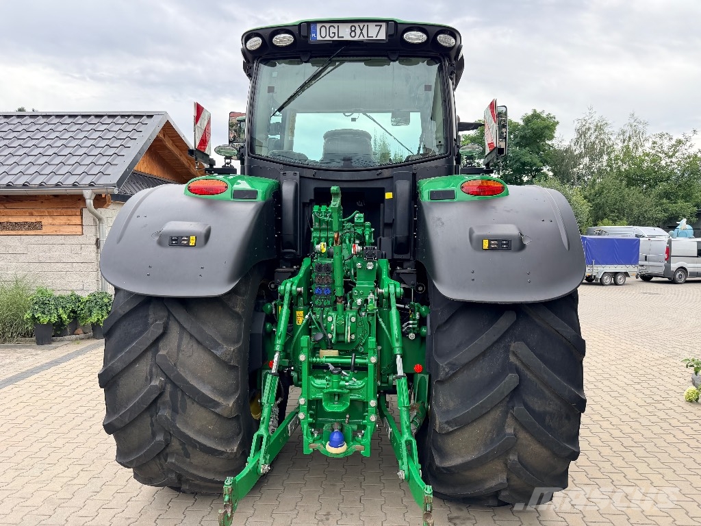 John Deere 6250 R Traktorji