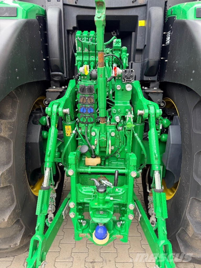 John Deere 6250 R Traktorji