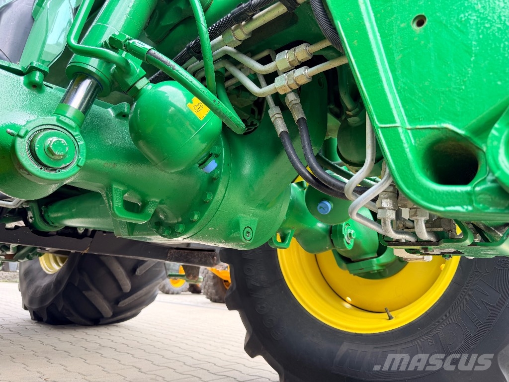 John Deere 6250 R Traktorji