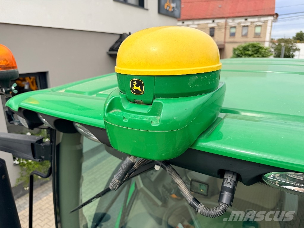 John Deere 6250 R Traktorji