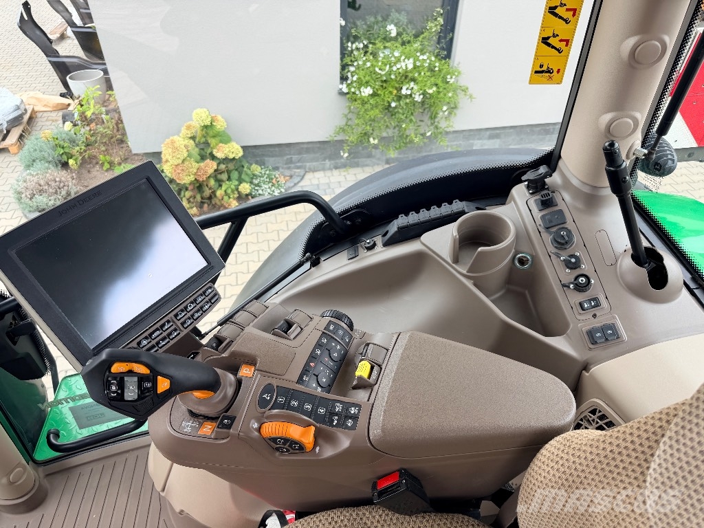 John Deere 6250 R Traktorji