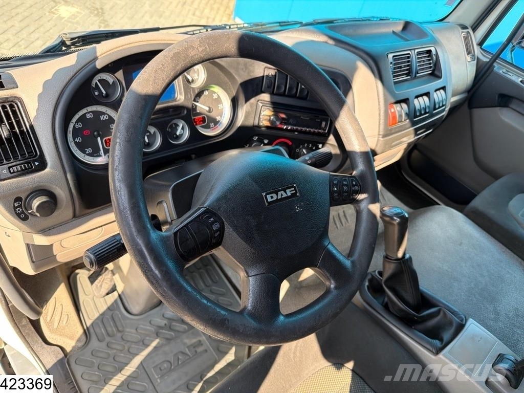 DAF LF 250 EURO 5, Manual, Anteo Camiones con caja de remolque