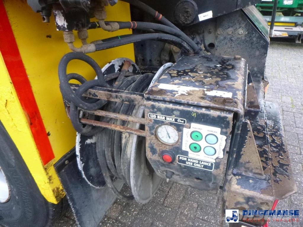 Mercedes-Benz Axor 1824 4x2 vacuum tank 8.1 m3 Paine-/imuautot