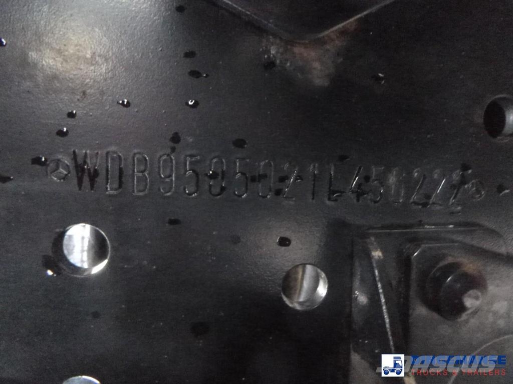 Mercedes-Benz Axor 1824 4x2 vacuum tank 8.1 m3 Paine-/imuautot