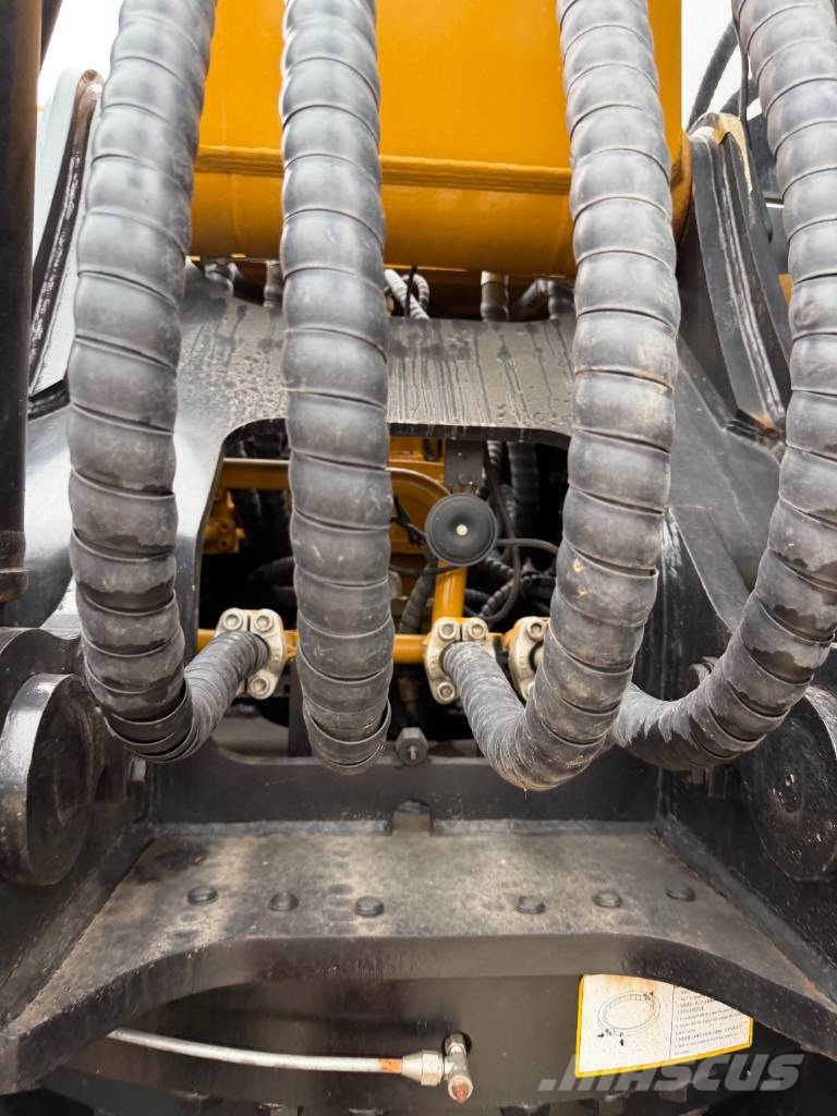 Sany SY 365 H   3000 units excavators in stock Raupenbagger