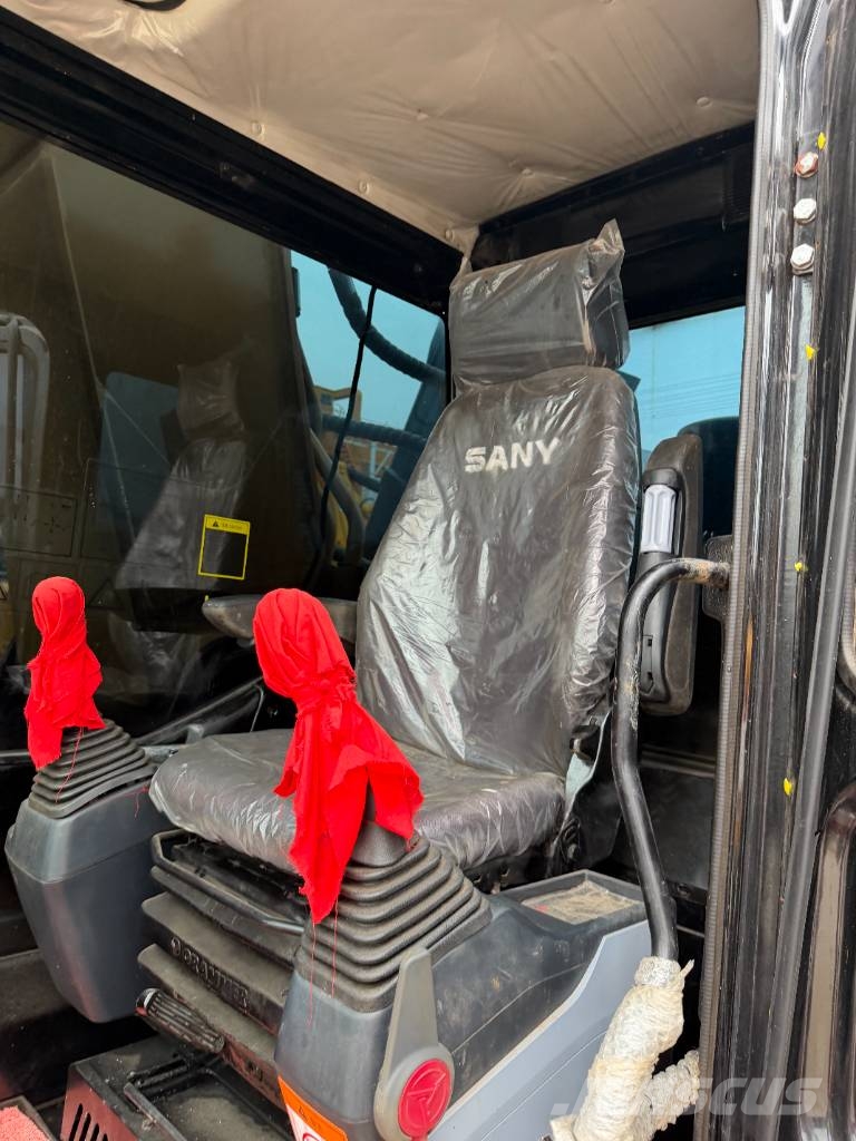Sany SY 365 H   3000 units excavators in stock Raupenbagger