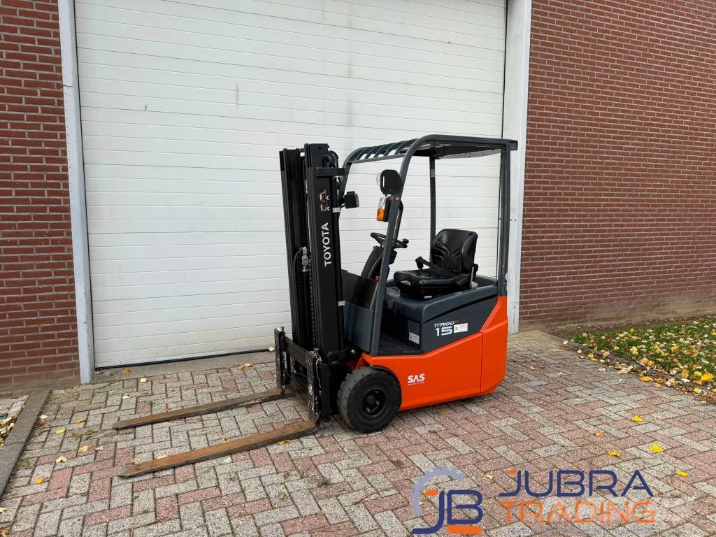Toyota 7FBEST15 Electric forklifts