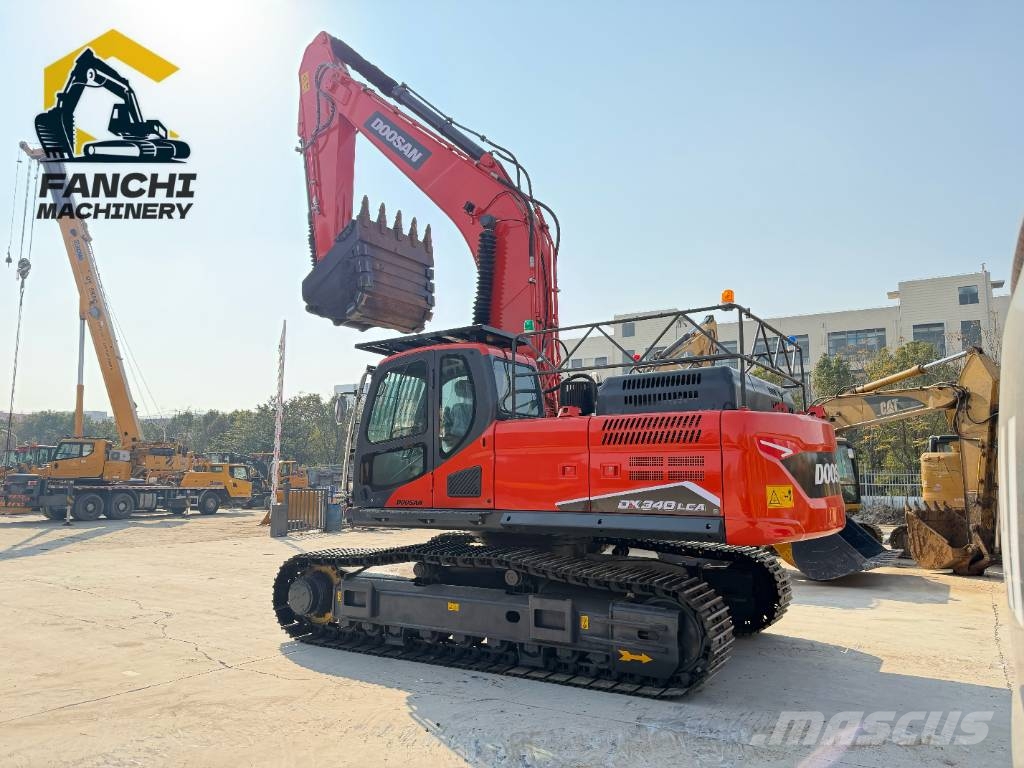 Doosan DX 340 LCA Rupsgraafmachines
