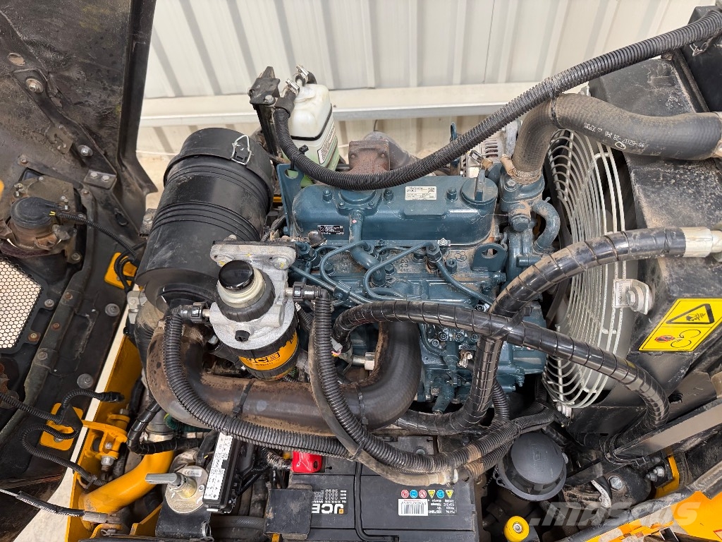 JCB CT 160-80 Котки тротуарні