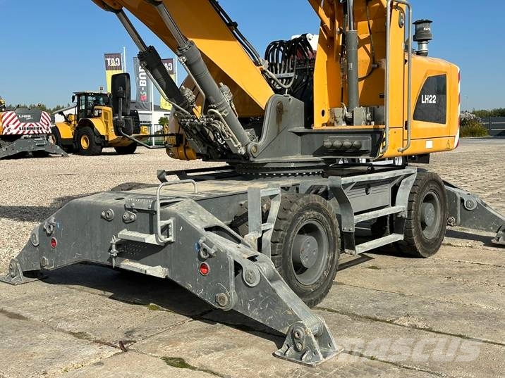 Liebherr LH22M LITRONIC Перевантажувачі металобрухту/промислові навантажувачі