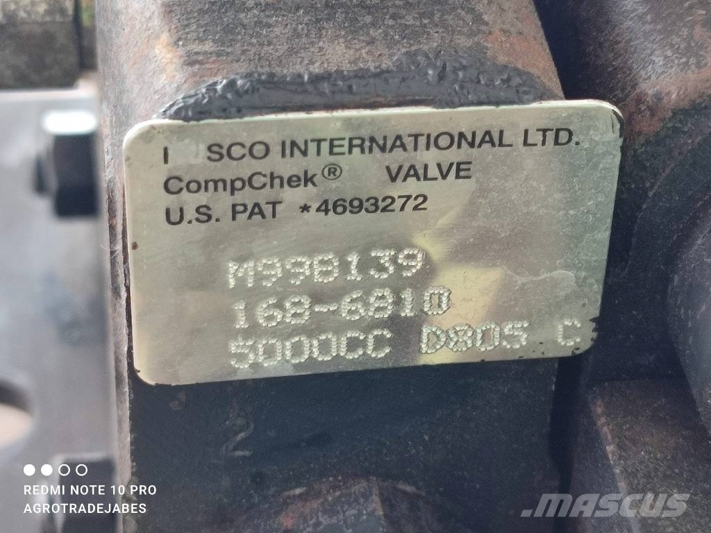 CAT Hydraulic distributor 1686810 Cat TH 62 Hydraulik
