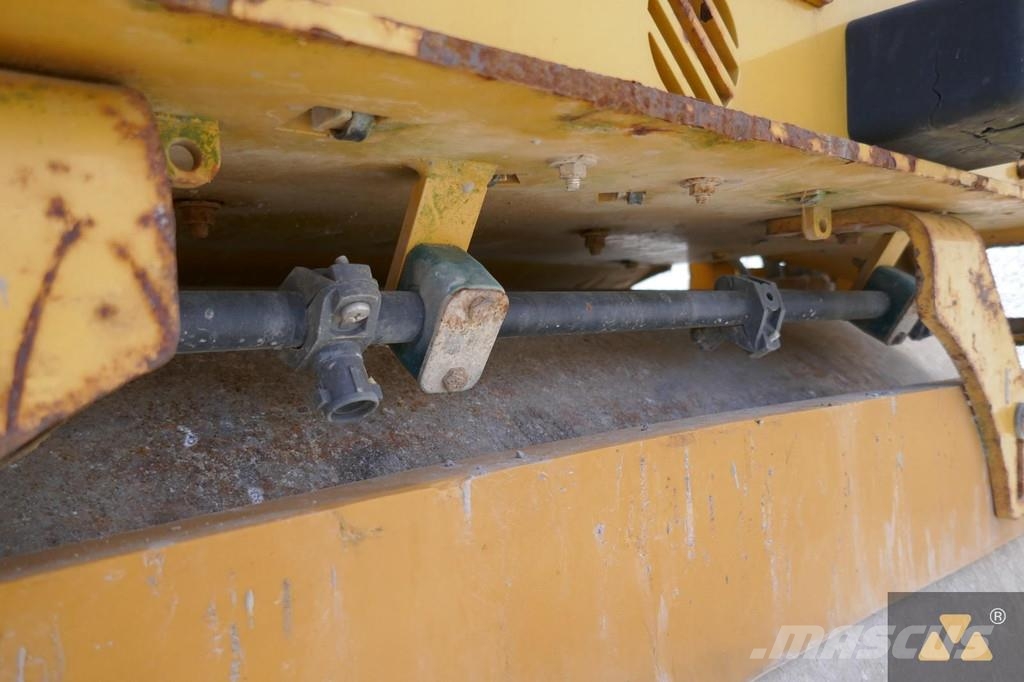 CAT CB2.7 Twin drum rollers