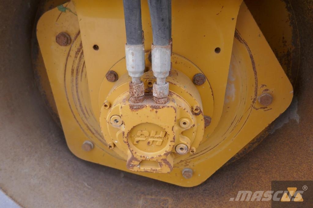 CAT CB2.7 Twin drum rollers