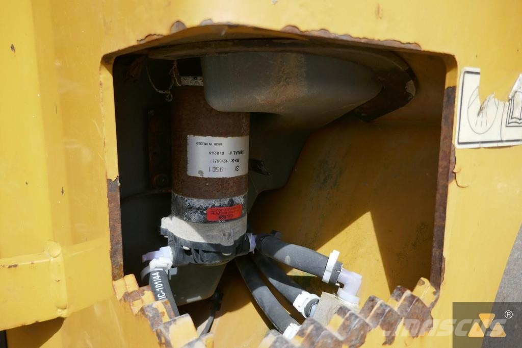 CAT CB2.7 Twin drum rollers