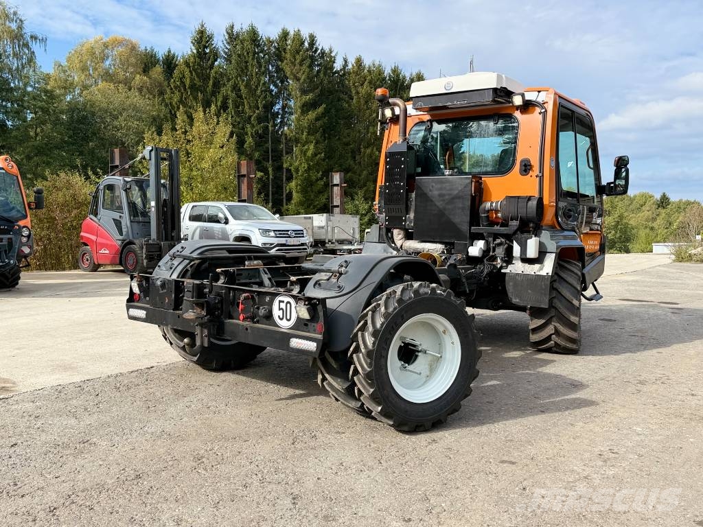 Lindner Unitrac 102S Sonstige Kommunalmaschinen