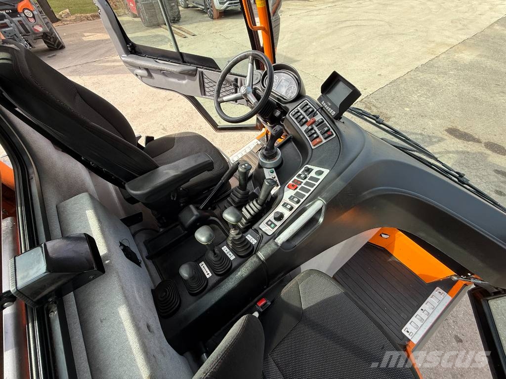 Lindner Unitrac 102S Sonstige Kommunalmaschinen