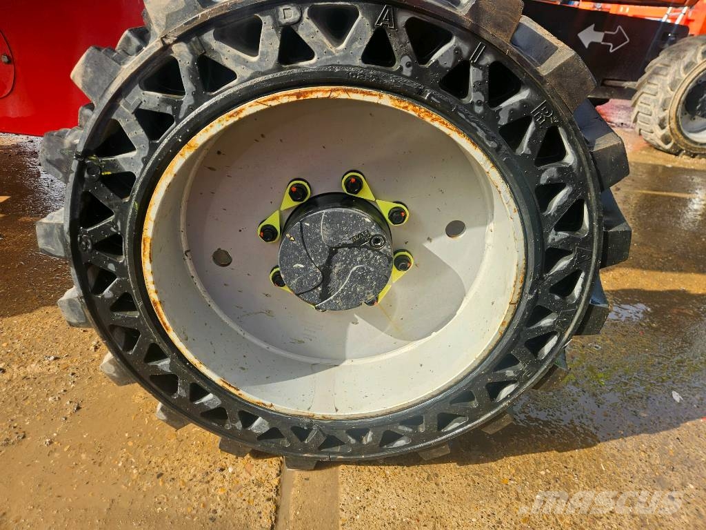Manitou 200 ATJ Alkūniniai keltuvai