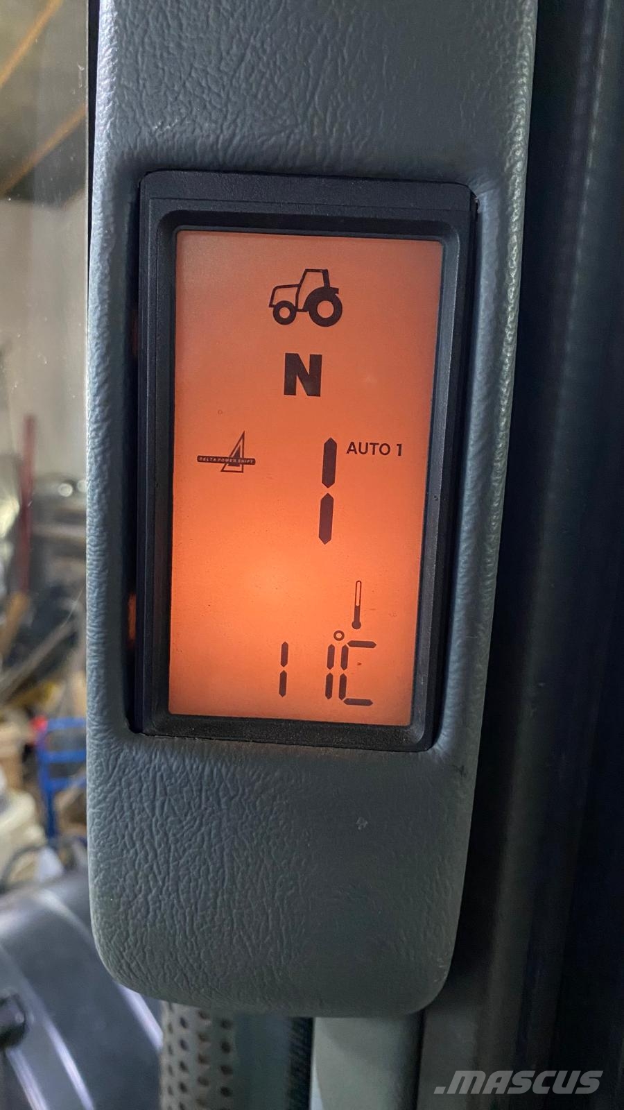 Valtra 6850 HiTech 2 Traktorit