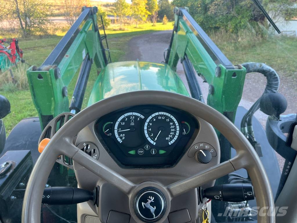 John Deere 6140 R Traktori