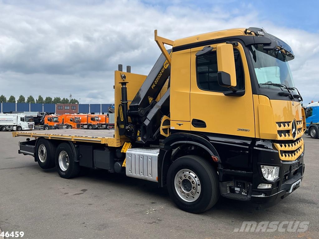 Mercedes-Benz Arocs 2851 Euro 6 Palfinger 22 Tonmeter laadkraan Kranen voor alle terreinen