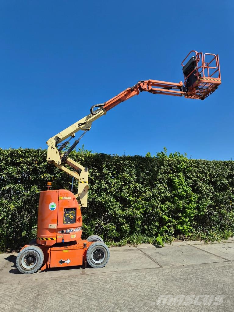 JLG E300AJP Knikarmhoogwerkers
