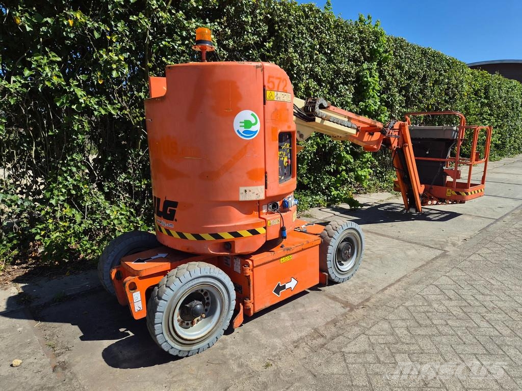 JLG E300AJP Knikarmhoogwerkers