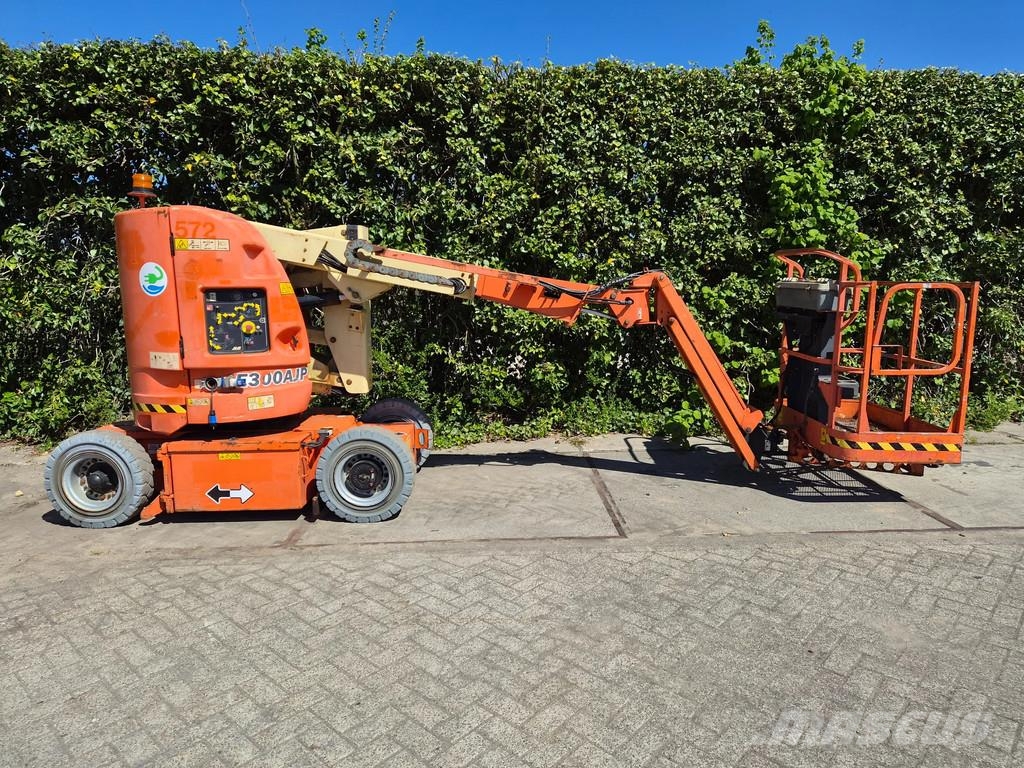 JLG E300AJP Knikarmhoogwerkers
