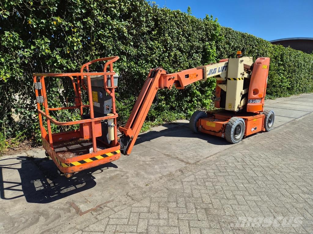 JLG E300AJP Knikarmhoogwerkers