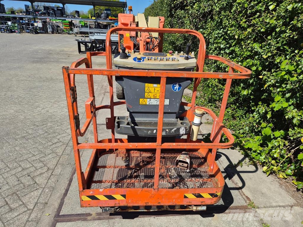 JLG E300AJP Knikarmhoogwerkers