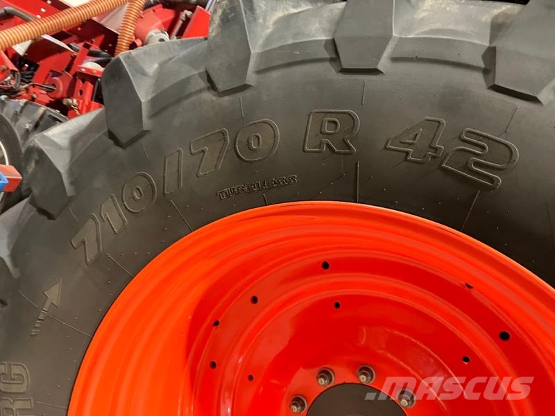CLAAS Axion 830 Cebis 트랙터