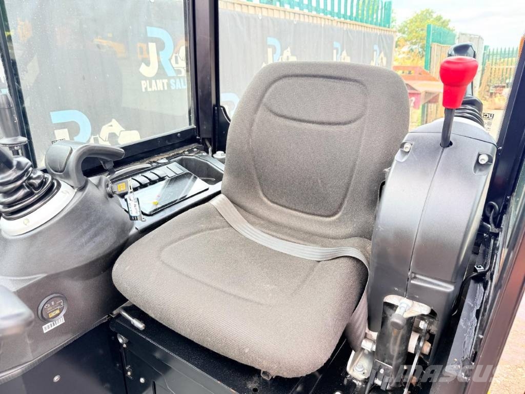 JCB 15 C-1 Mini pelle < 7t