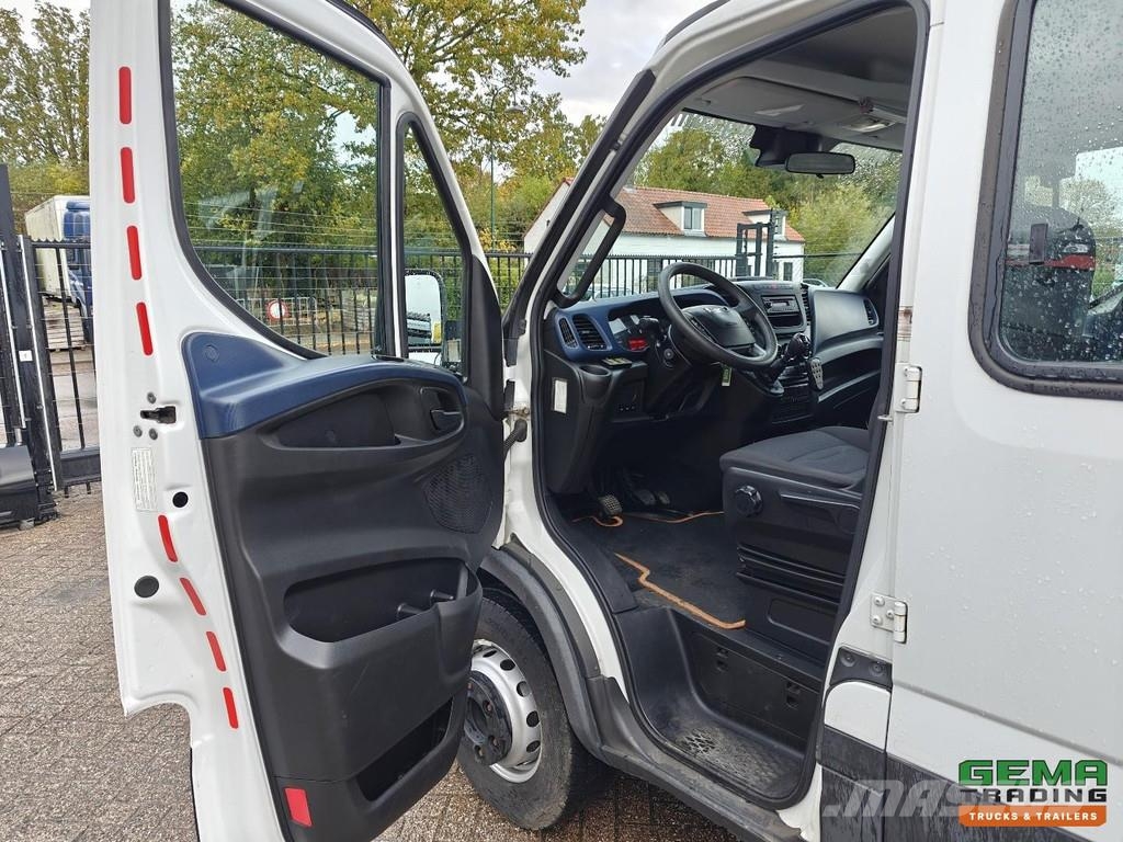 Iveco 70C18 4x2 Double Cab Euro6 - Jige Simplex 3T5 + 10 Sleepwagens