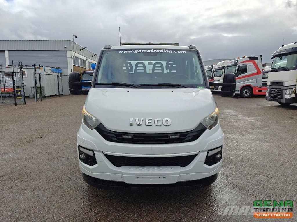 Iveco 70C18 4x2 Double Cab Euro6 - Jige Simplex 3T5 + 10 Sleepwagens