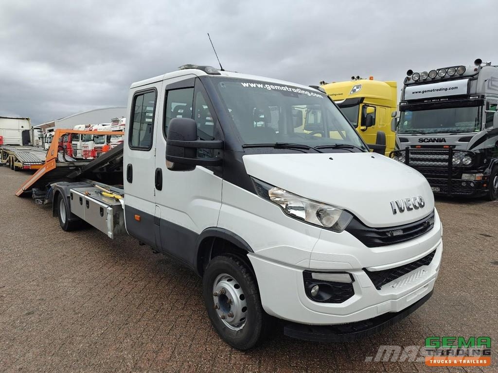 Iveco 70C18 4x2 Double Cab Euro6 - Jige Simplex 3T5 + 10 Sleepwagens