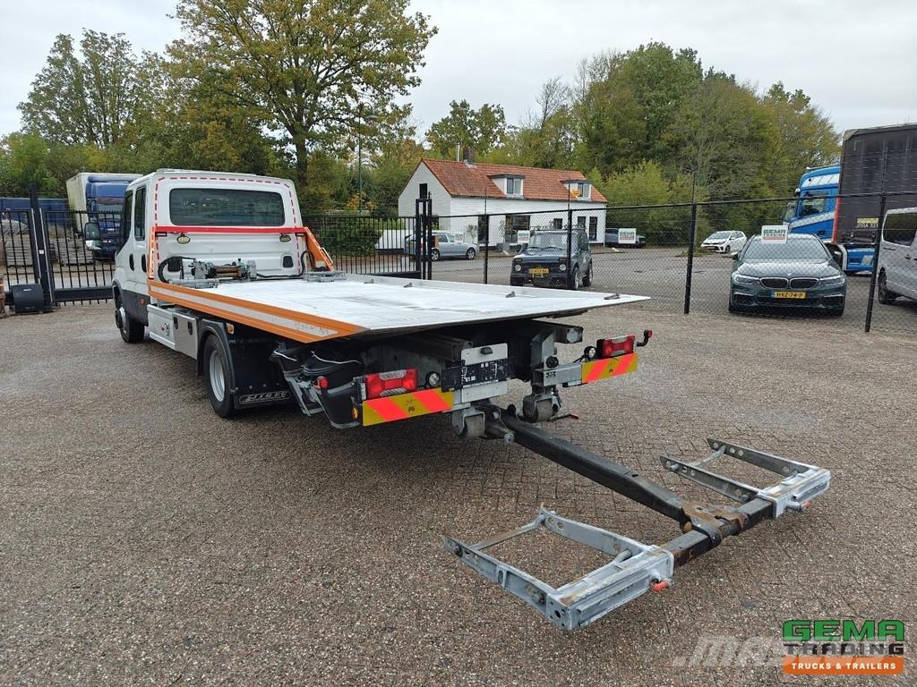 Iveco 70C18 4x2 Double Cab Euro6 - Jige Simplex 3T5 + 10 Sleepwagens