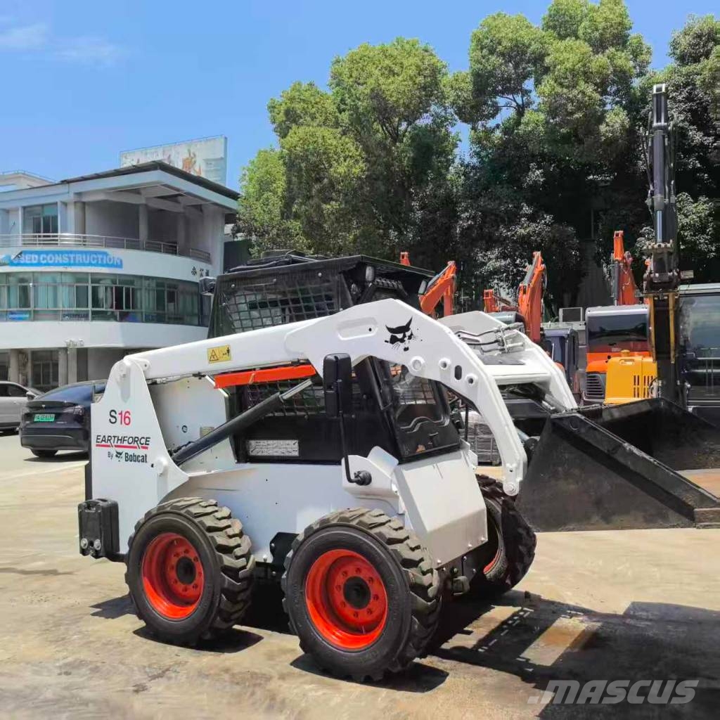 Bobcat S16 لوادر انزلاقية التوجيه