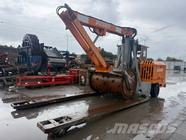 Bomaq PACKMAT PK 451 Mobile Waste Compactor Afvalpersen