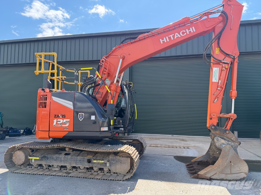 Hitachi ZX 135 US-7 Bageri gusjeničari